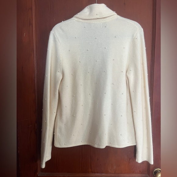 Jones New York Cream Jacket with pearl Embellishments - Picture 9 of 9